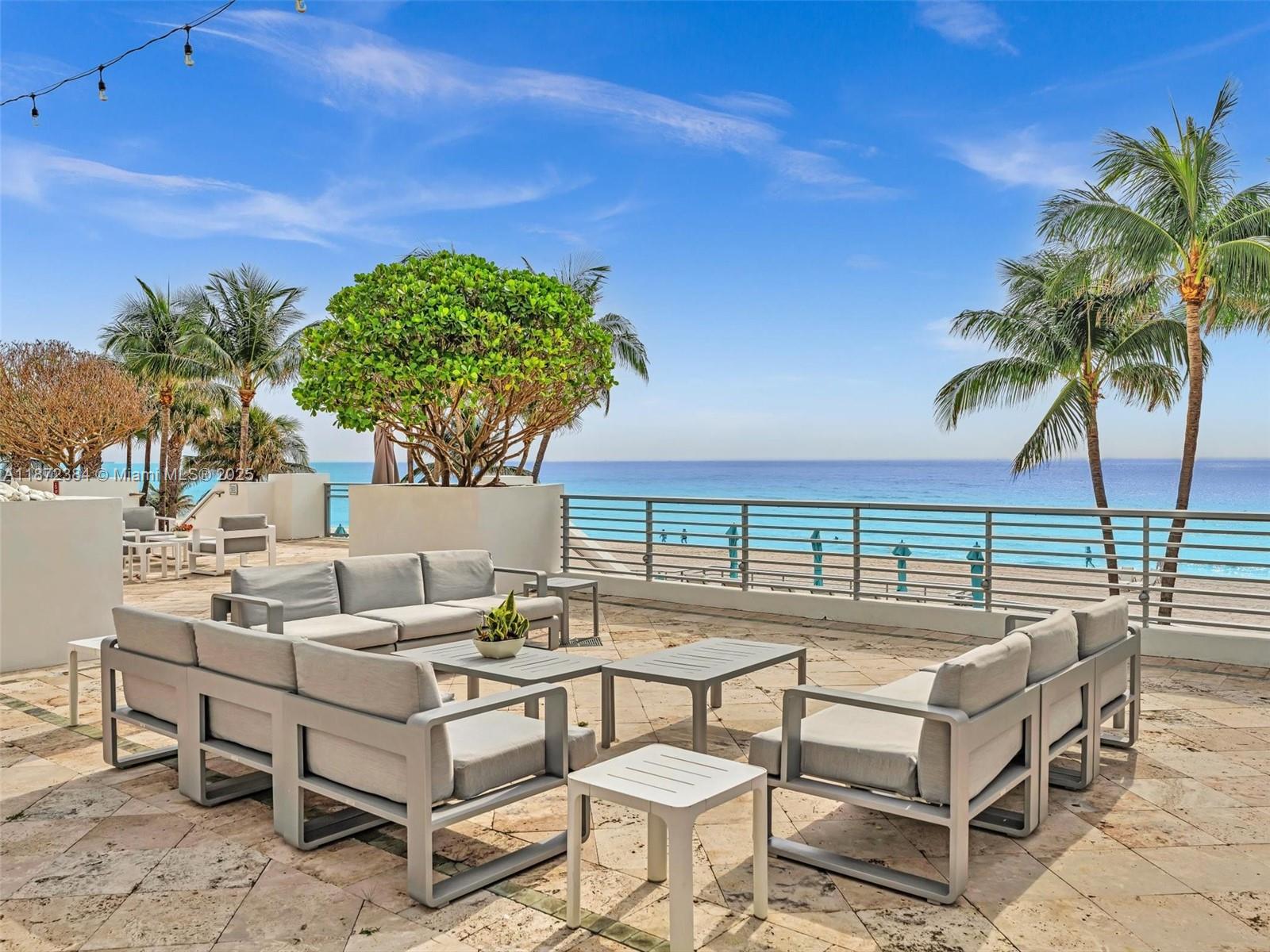 DIPLOMAT OCEANFRONT RESID - Residential