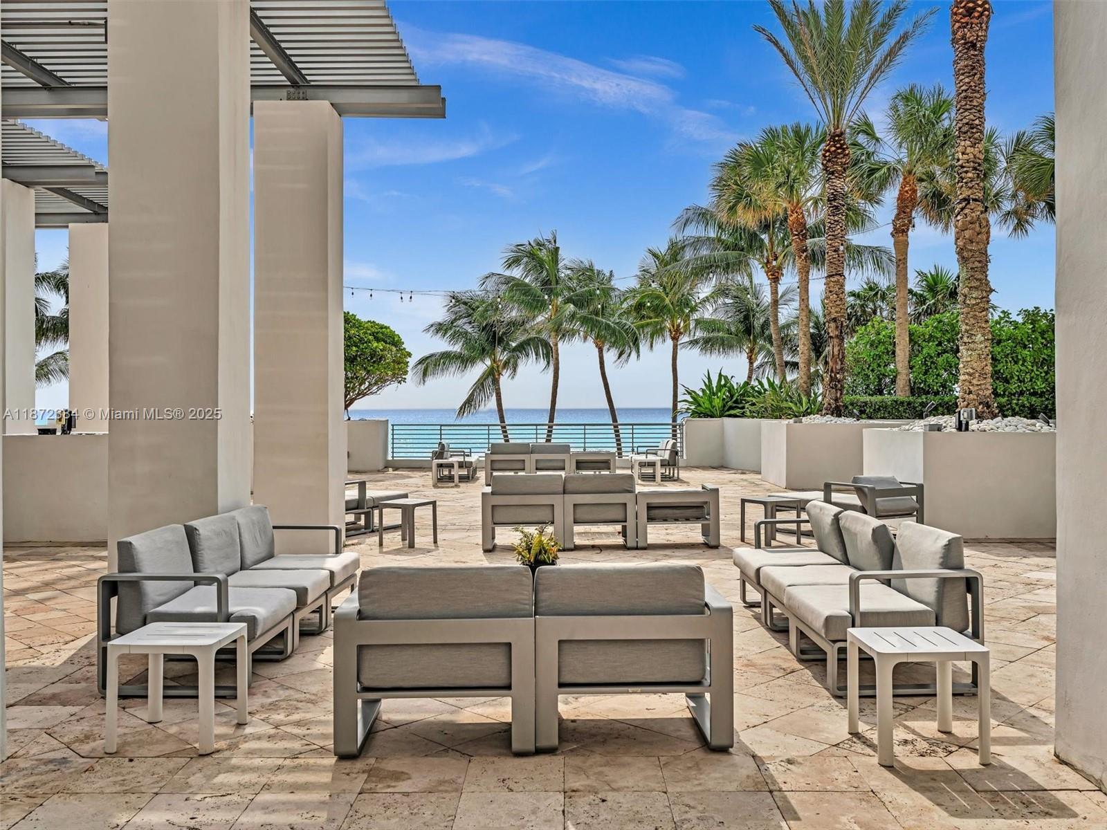 DIPLOMAT OCEANFRONT RESID - Residential