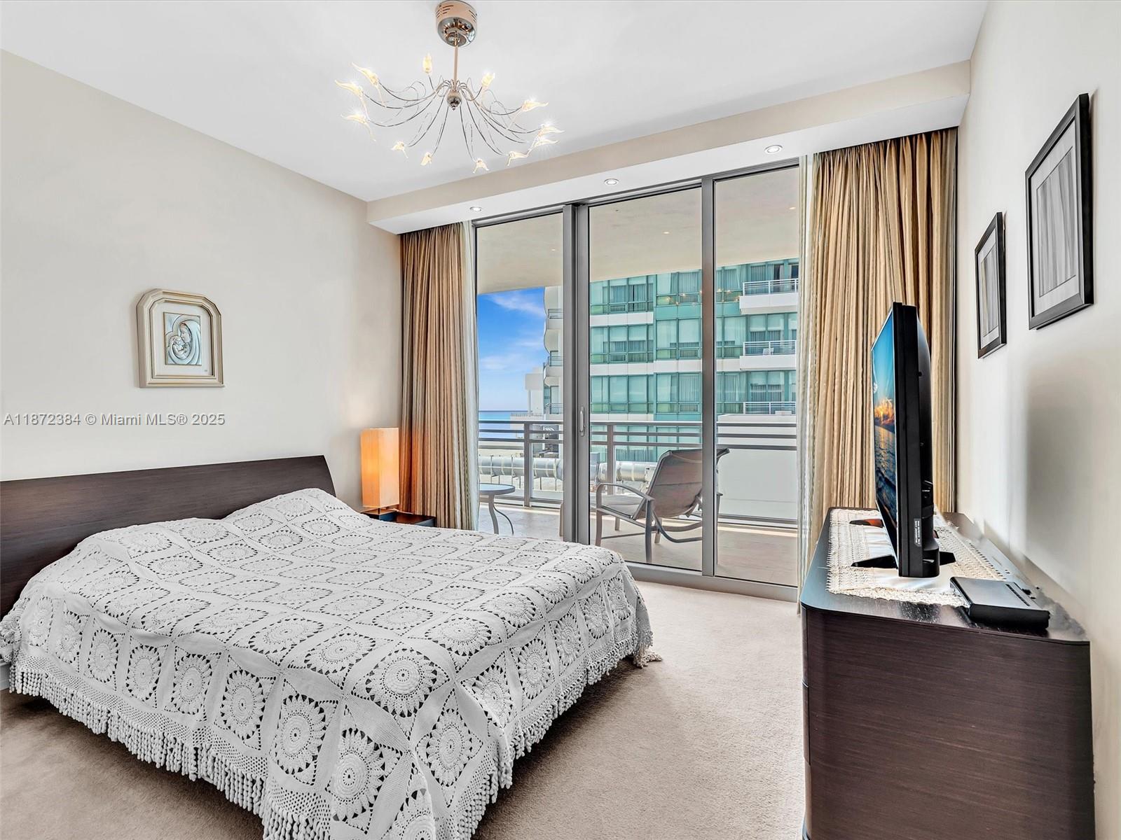 DIPLOMAT OCEANFRONT RESID - Residential