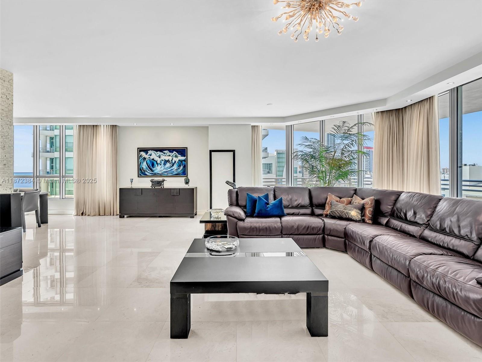 DIPLOMAT OCEANFRONT RESID - Residential