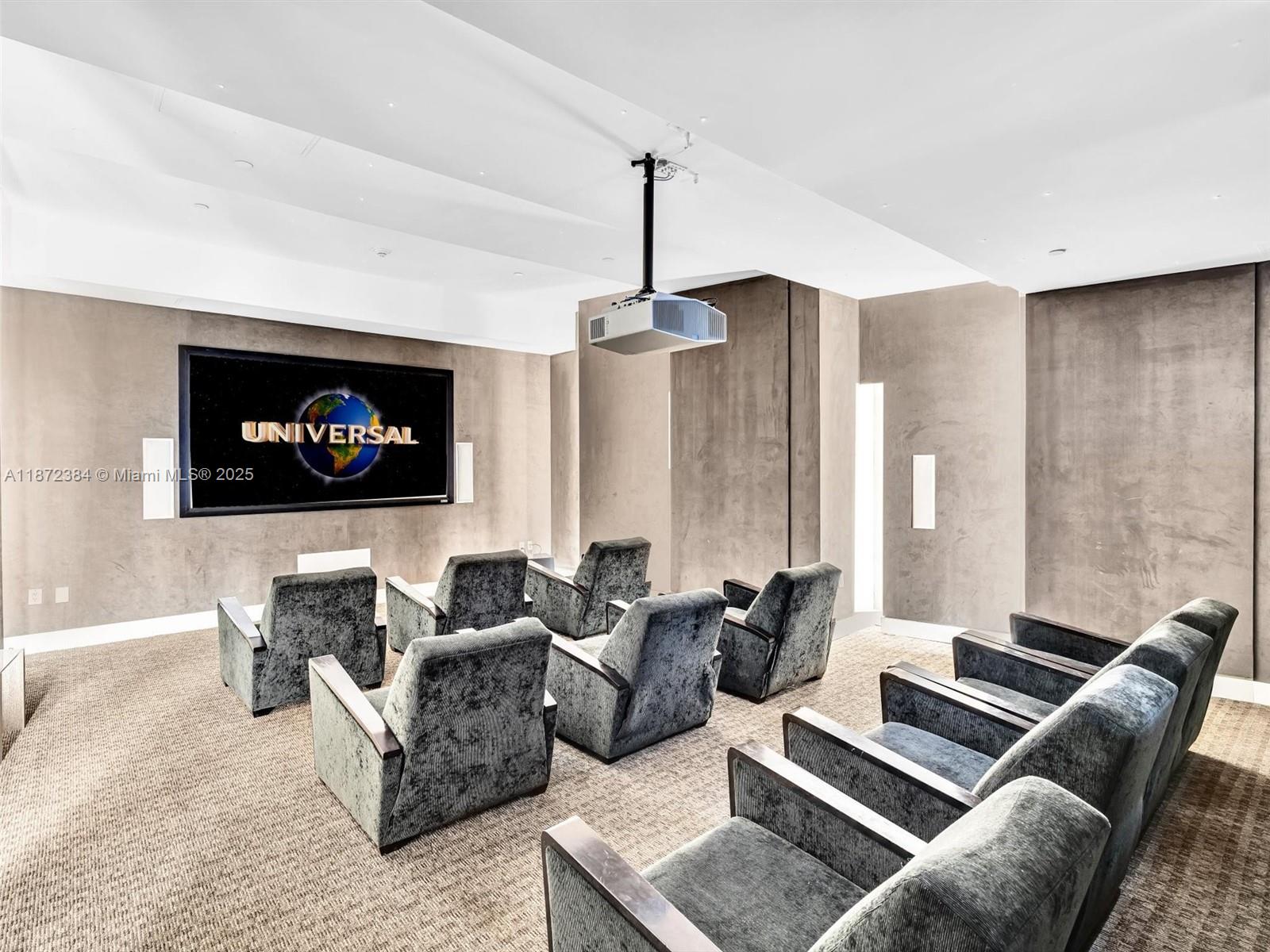 DIPLOMAT OCEANFRONT RESID - Residential