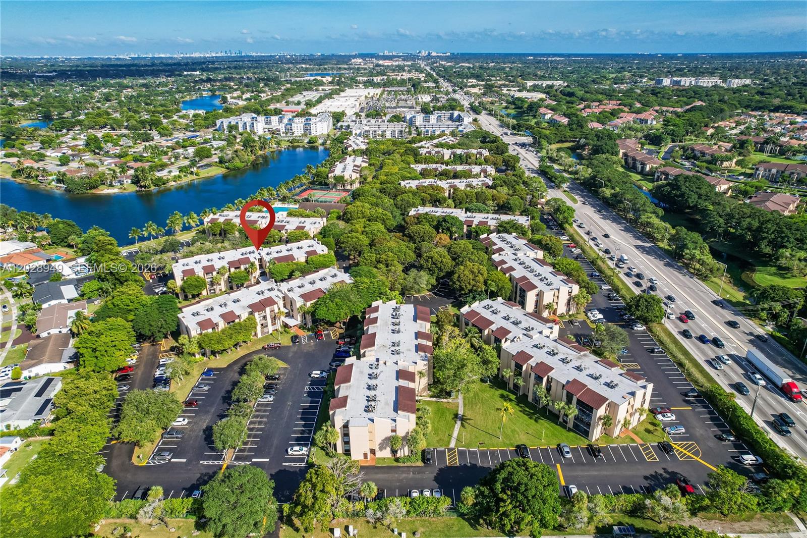 PROMENADE AT KENDALE LAKE - Residential