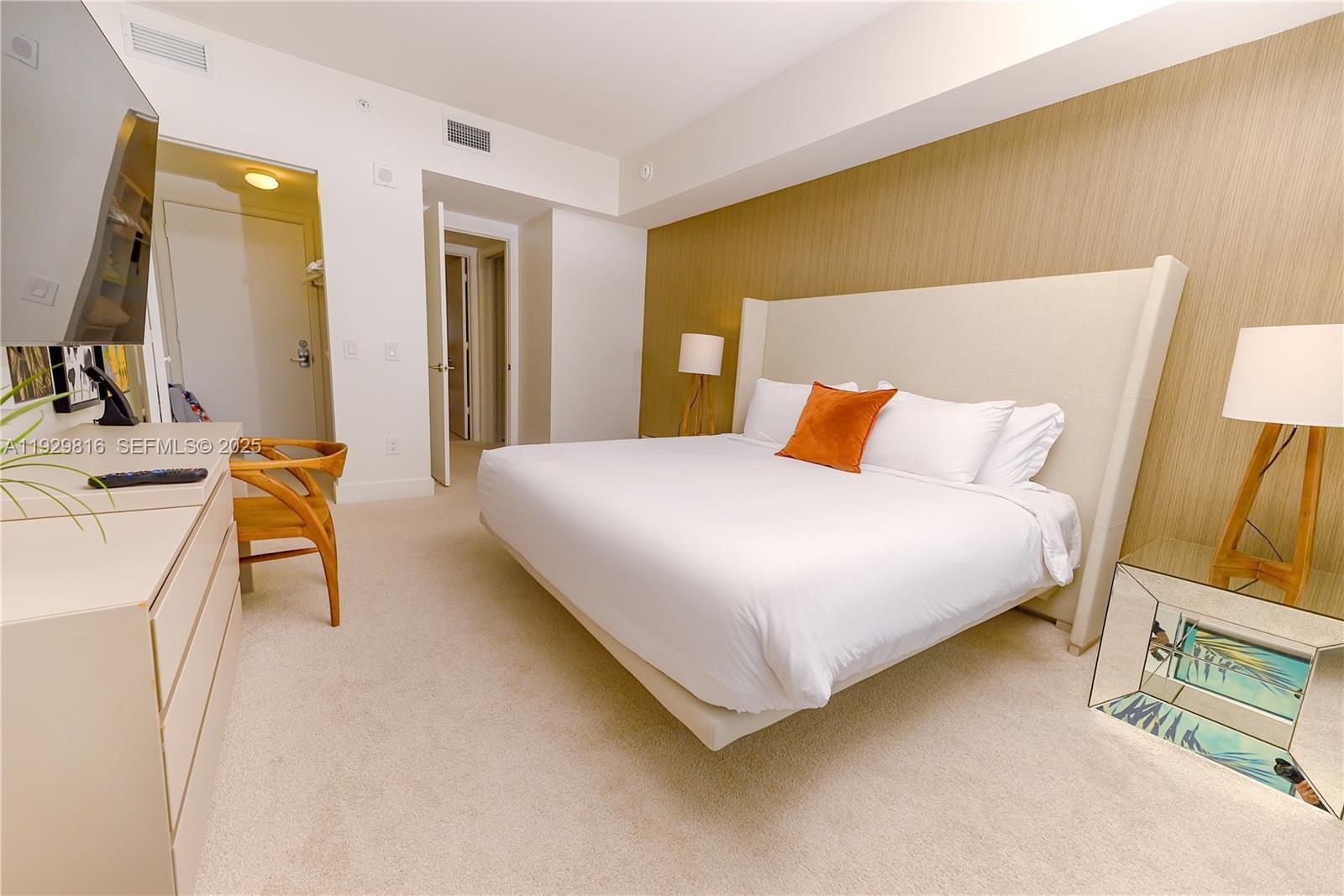 4111 SOUTH OCEAN DRIVE CO - Residential