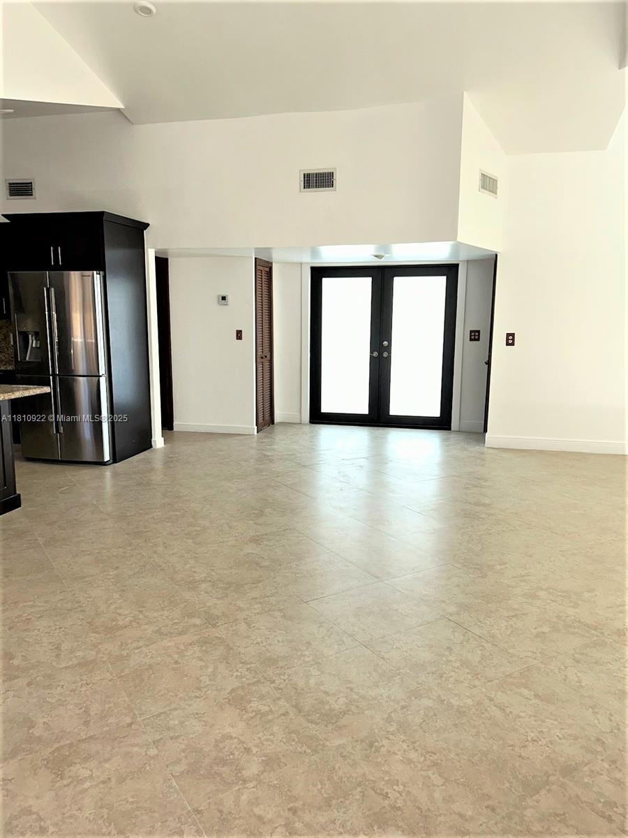10020 SW 91st Ter