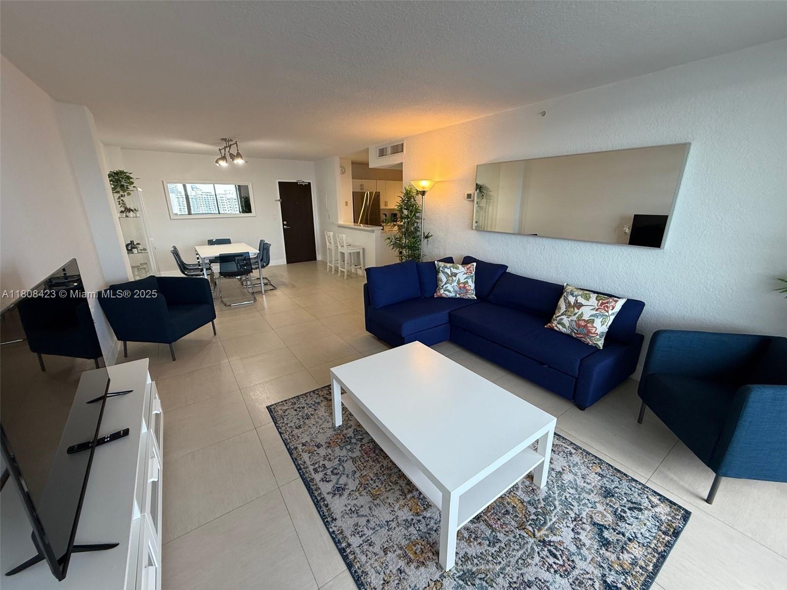 FLAMINGO SOUTH BEACH I CO - Residential Lease