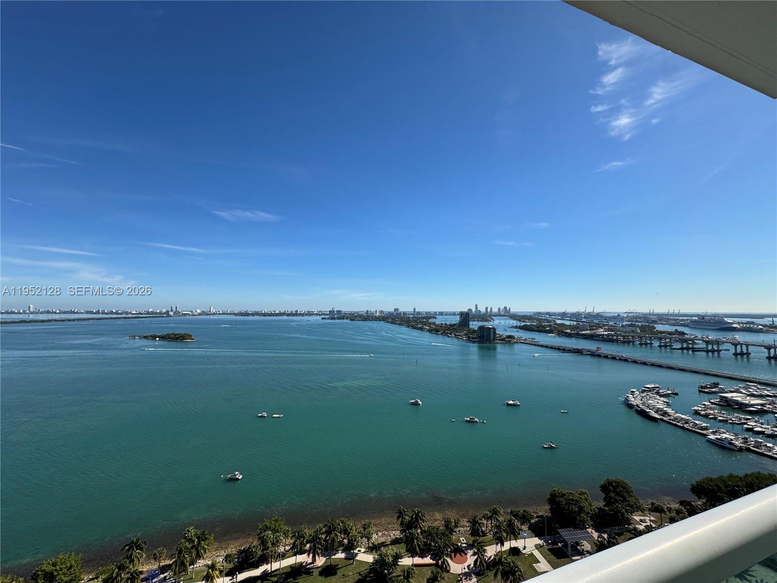 View photos, virtual tours, details... 1800 N Bayshore Dr 2903