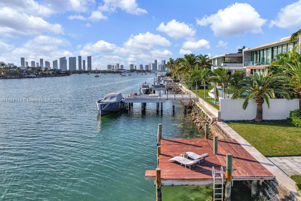 Hibiscus Island - Residential