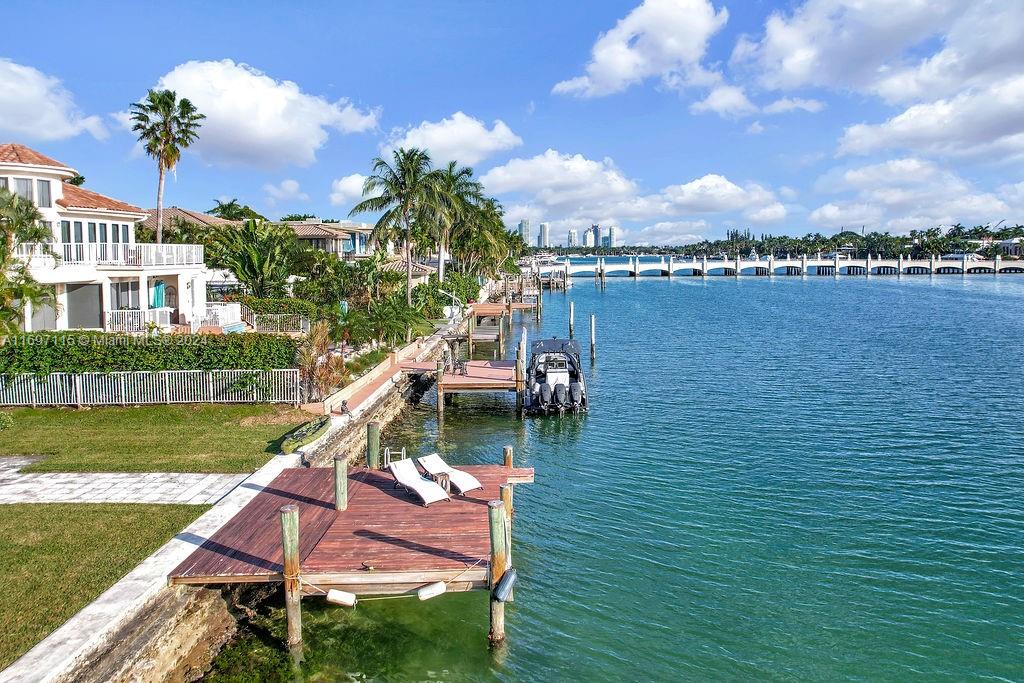 Hibiscus Island - Residential
