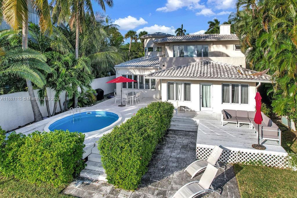 Hibiscus Island - Residential