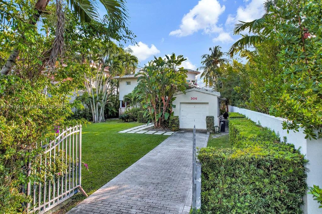 Hibiscus Island - Residential