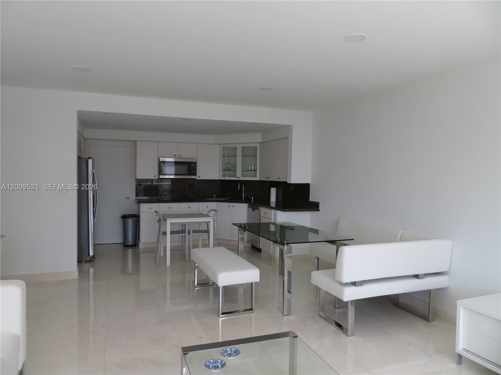 1408 Brickell Bay Dr 1002