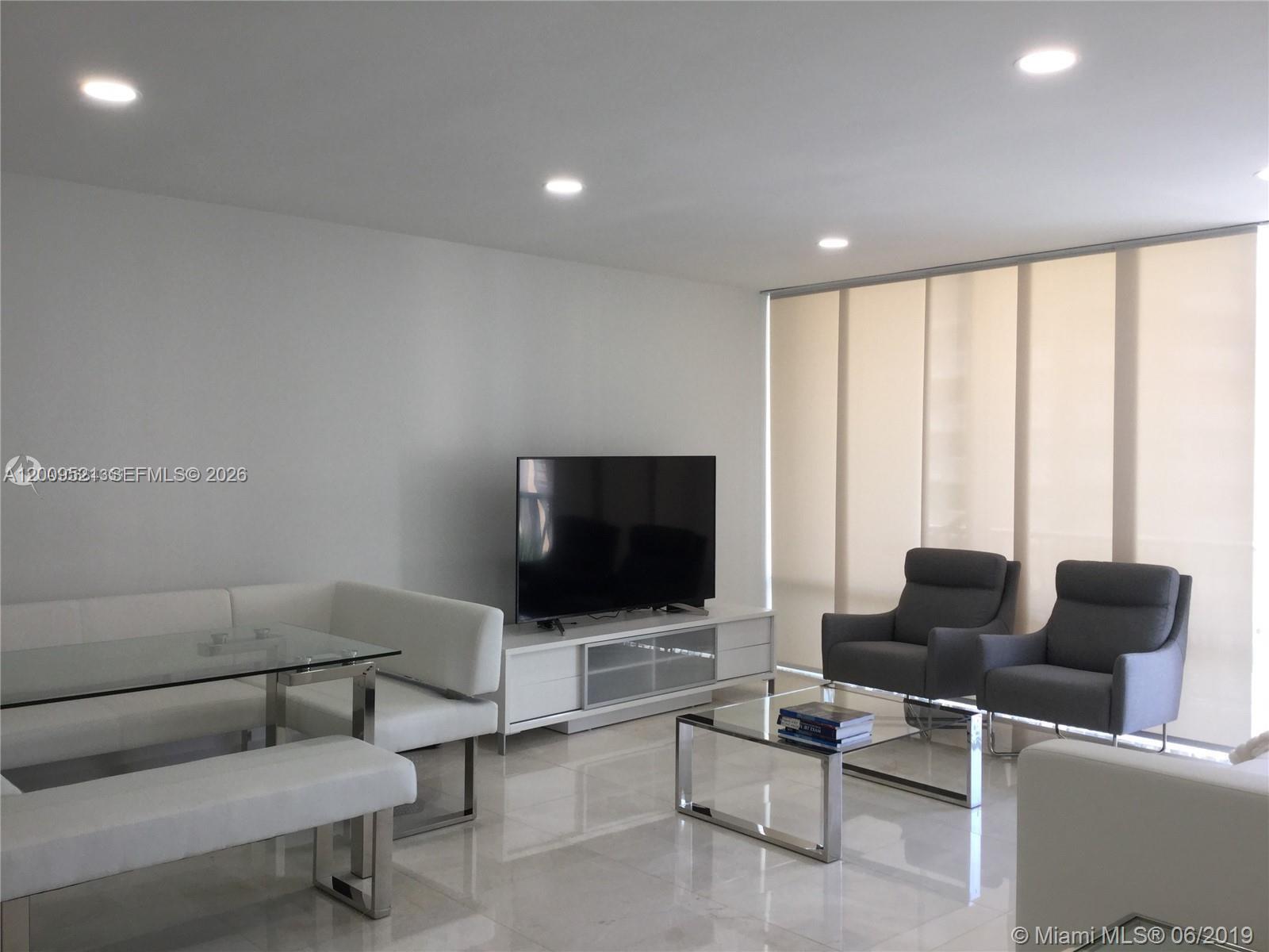 1408 Brickell Bay Dr 1002