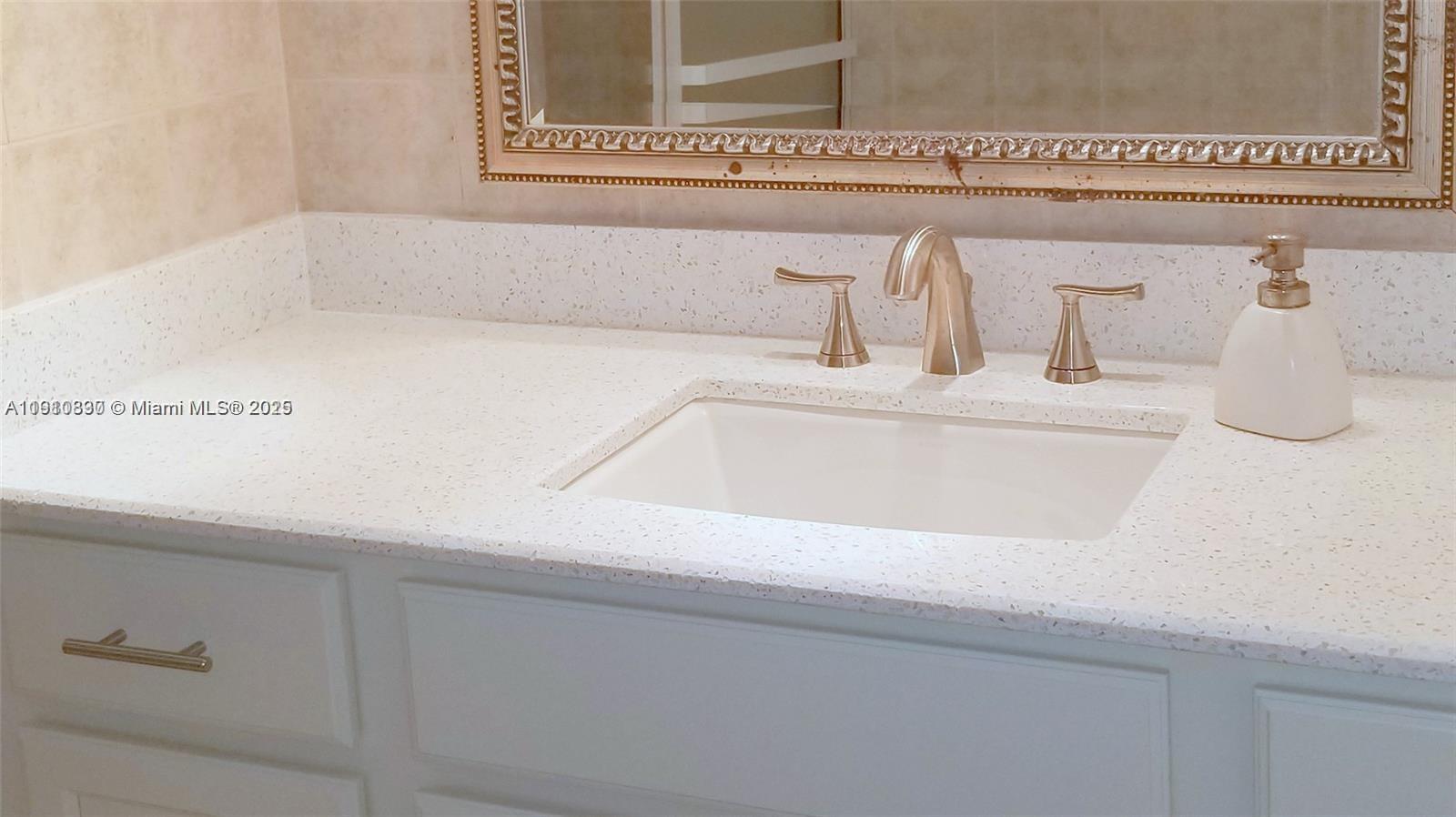 COMMODORE PLAZA CONDO - Residential Lease