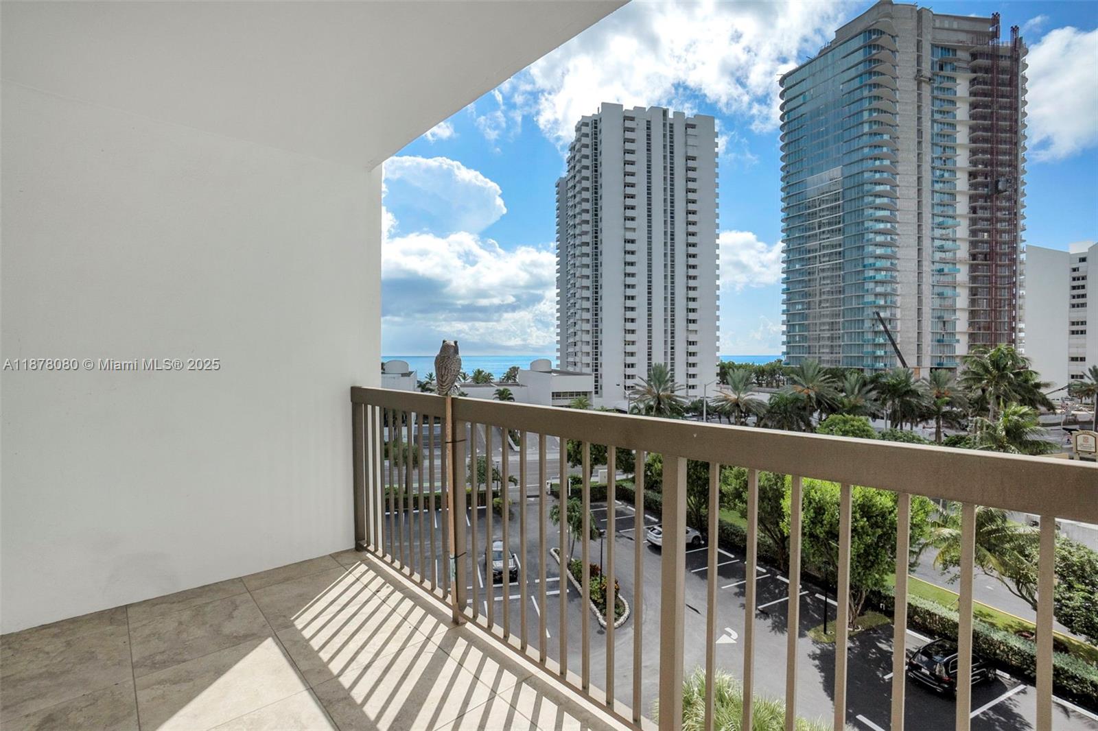 RENAISSANCE OF POMPANO BE - Residential Lease