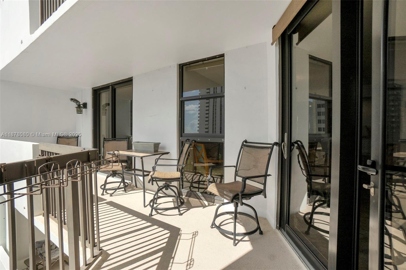 RENAISSANCE OF POMPANO BE - Residential Lease