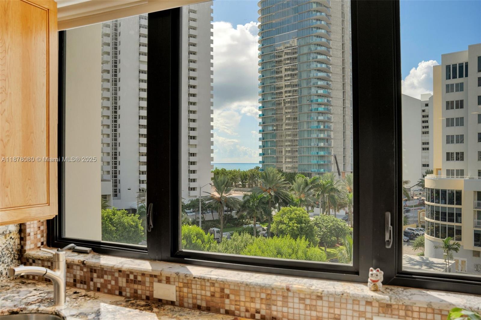 RENAISSANCE OF POMPANO BE - Residential Lease