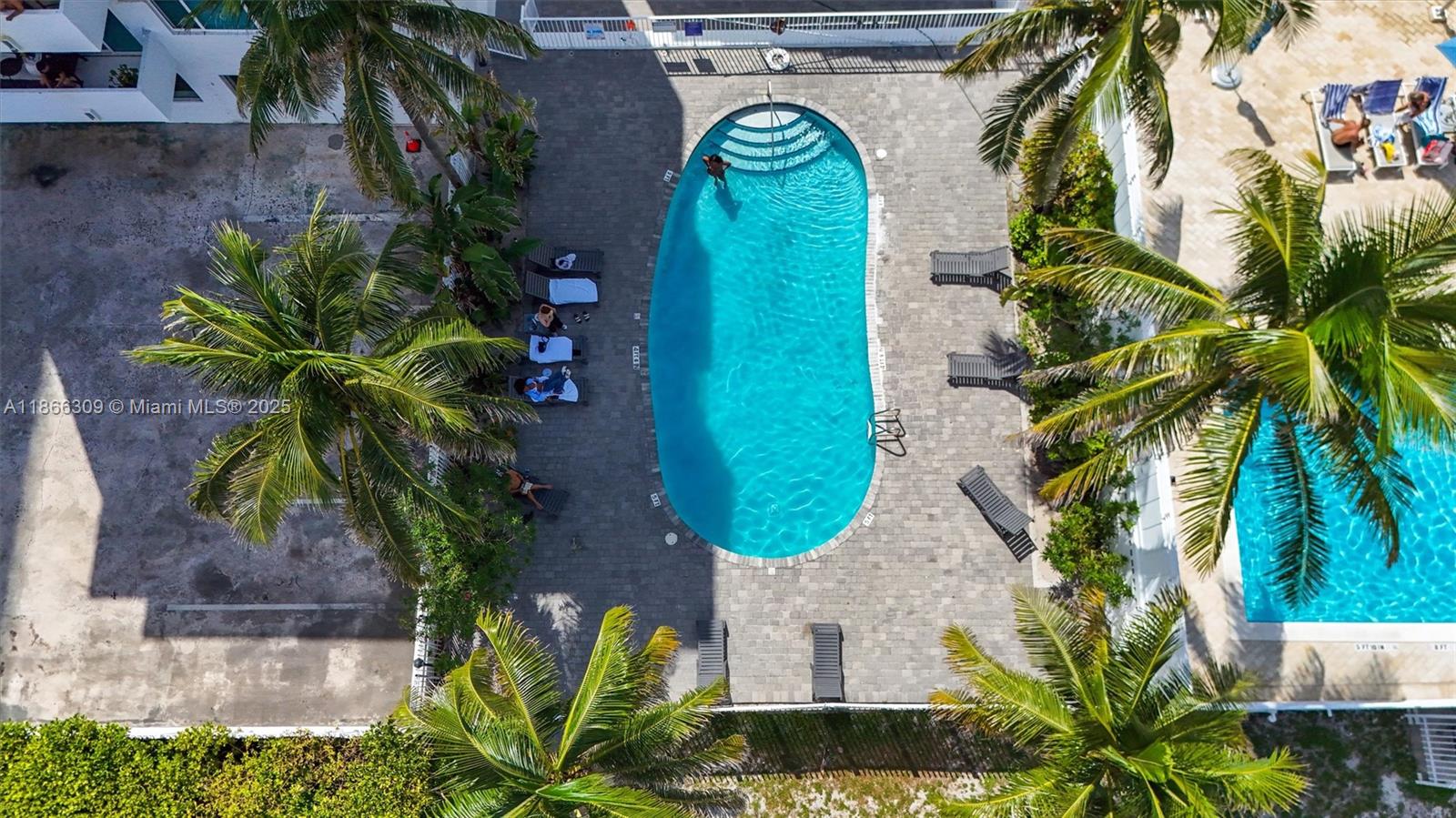 OCEAN WALK ON SOUTH BEACH - Residential