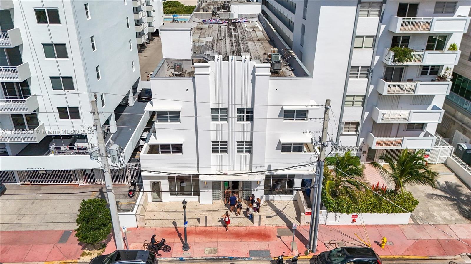 OCEAN WALK ON SOUTH BEACH - Residential