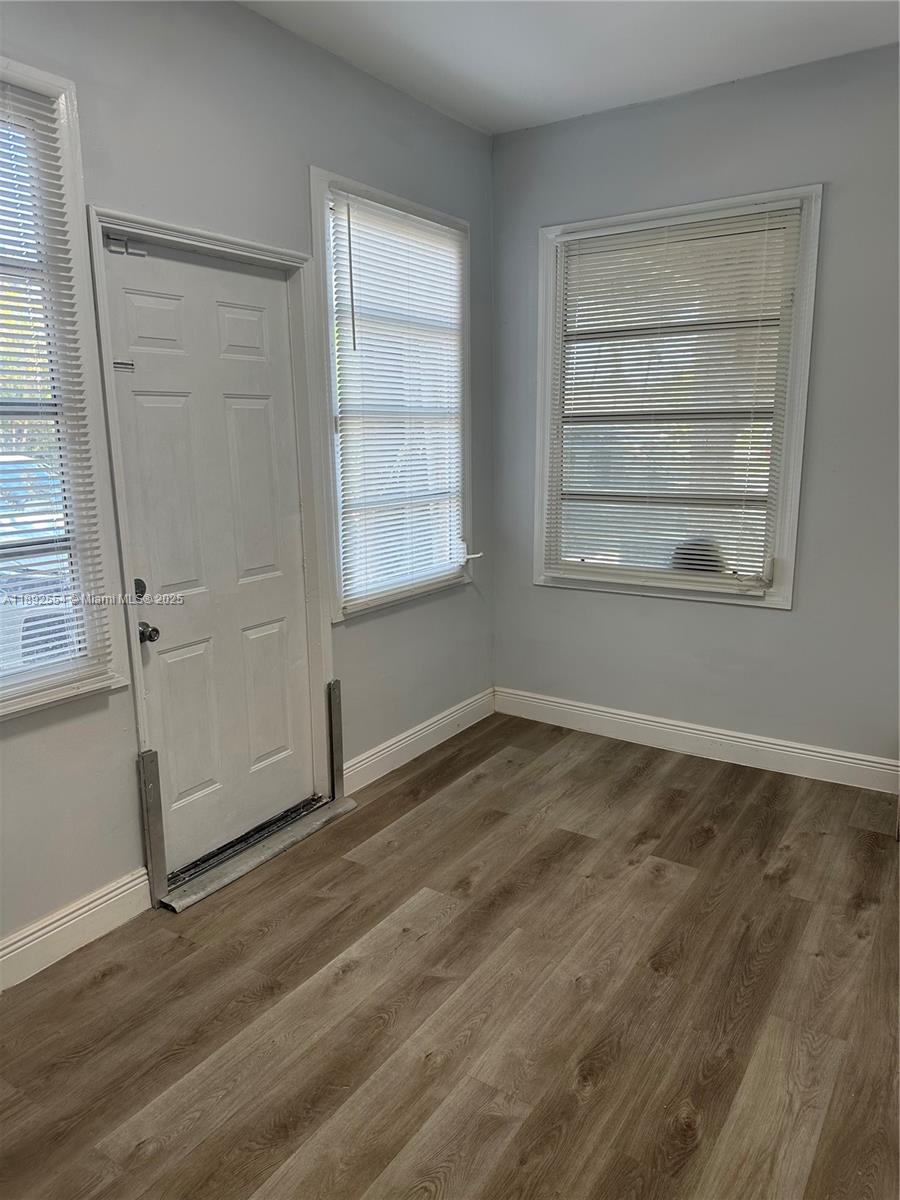 DANIA BEACH - Residential Lease