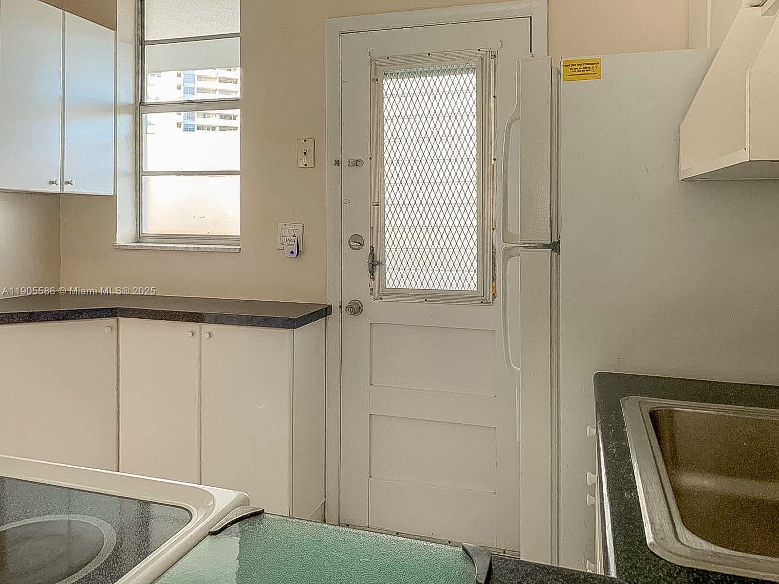 POINT EAST SEC II CONDO - Residential