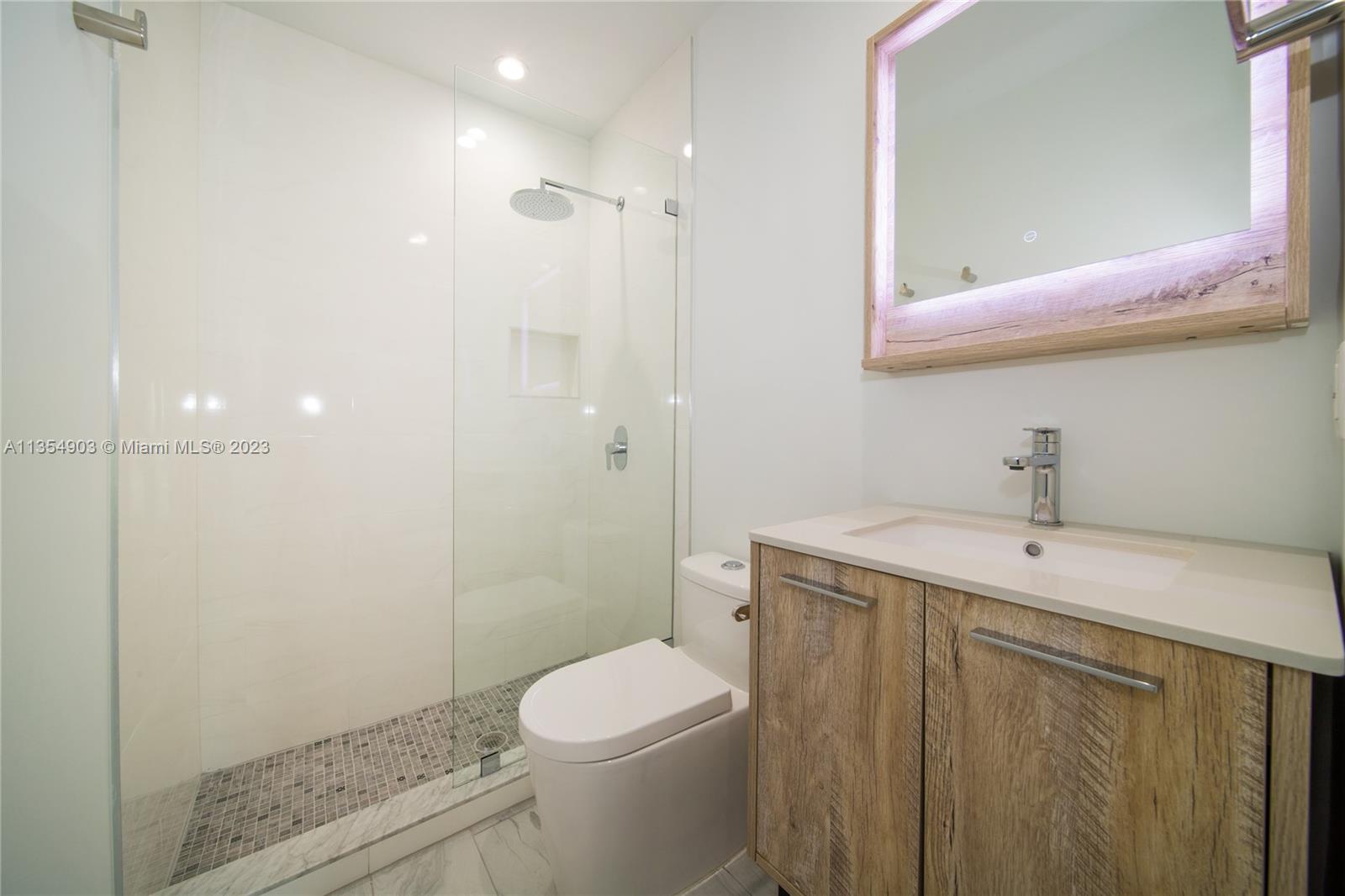 CAPRI CONDO - Residential Lease