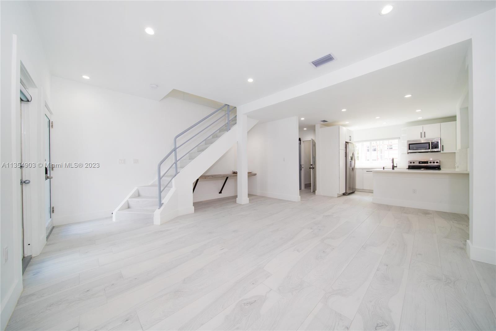 CAPRI CONDO - Residential Lease