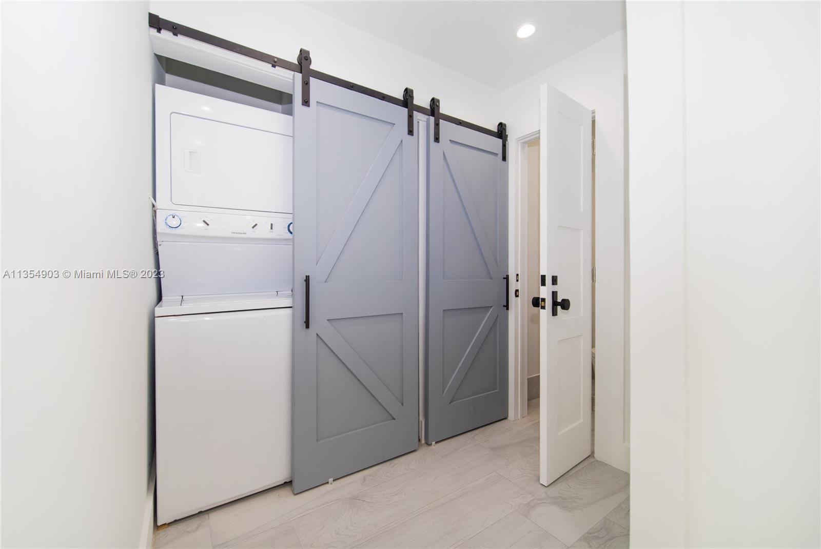 CAPRI CONDO - Residential Lease