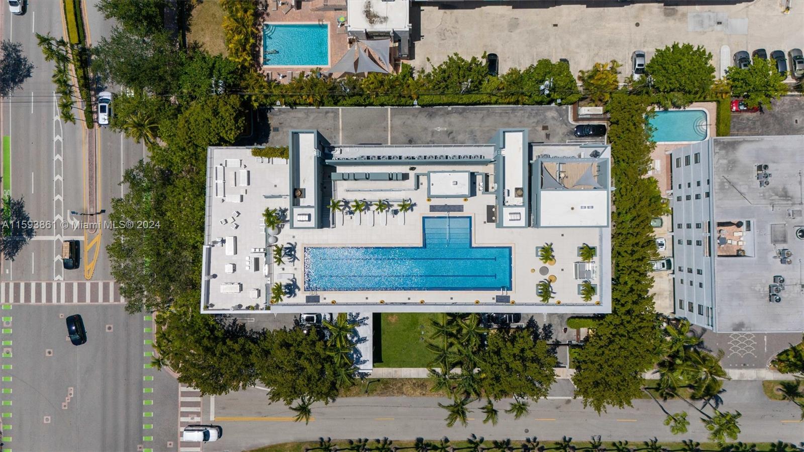 101 CONDOMINIUM - Residential