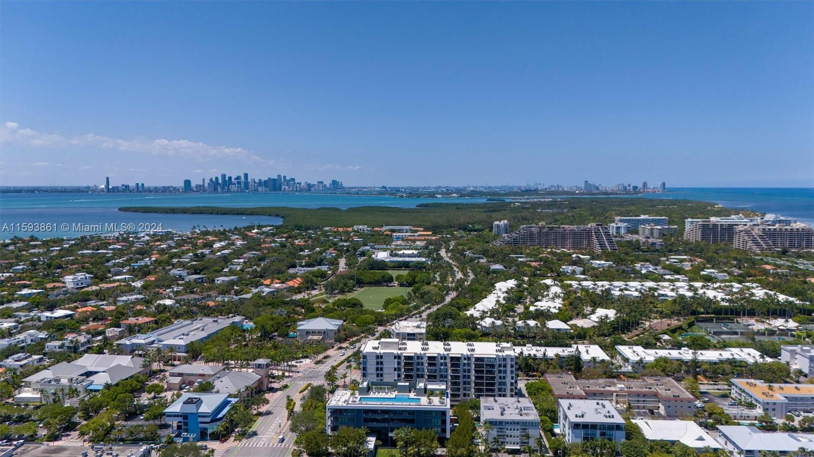 101 CONDOMINIUM - Residential