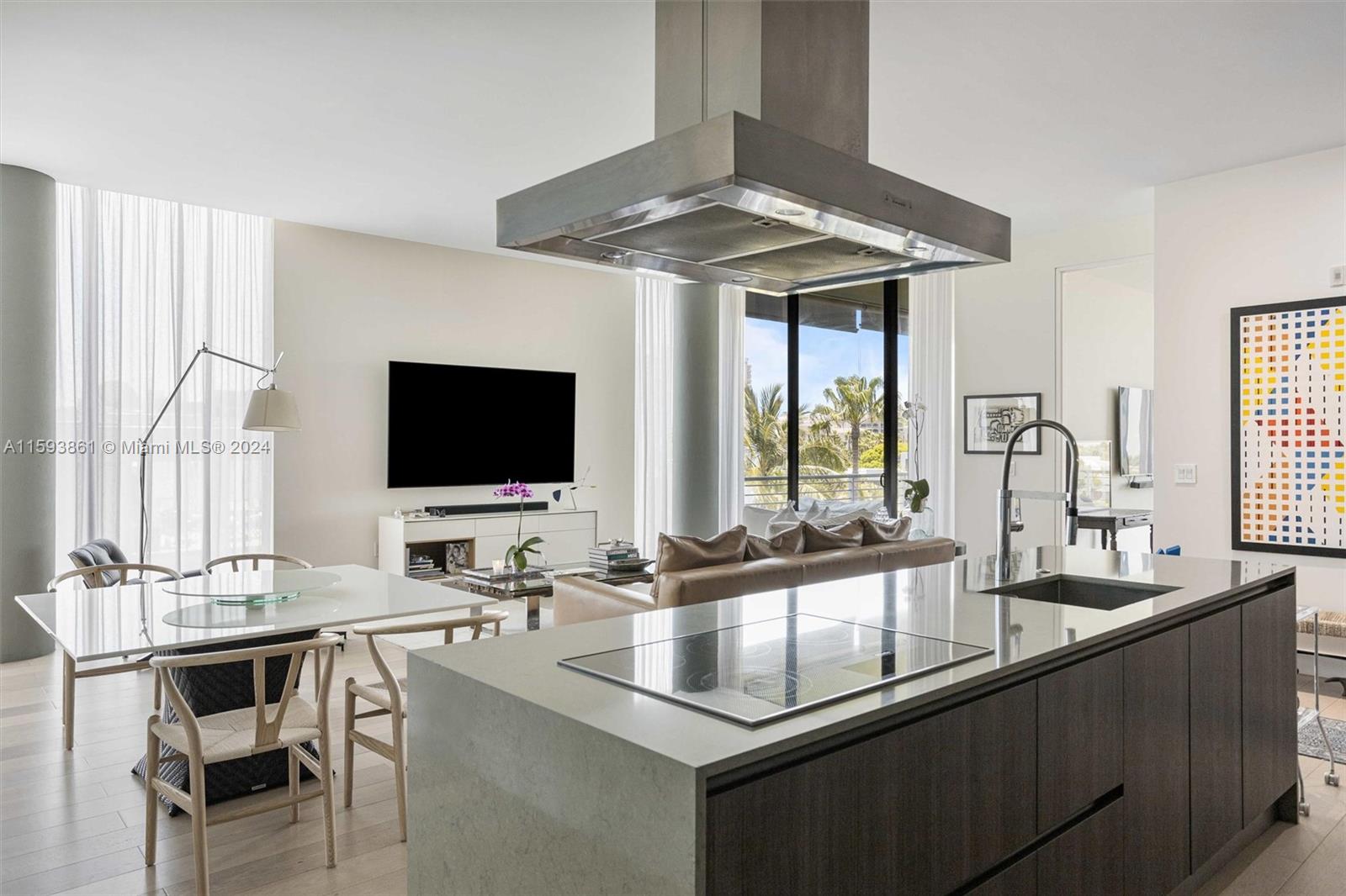 101 CONDOMINIUM - Residential