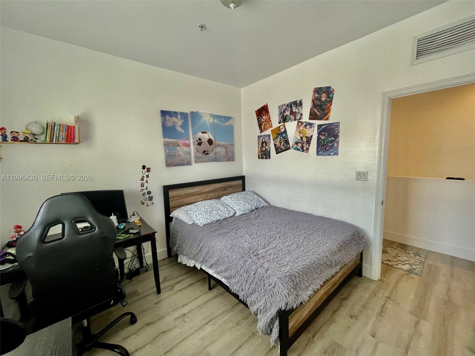 ST MORITZ AT DORAL CONDO - Residential