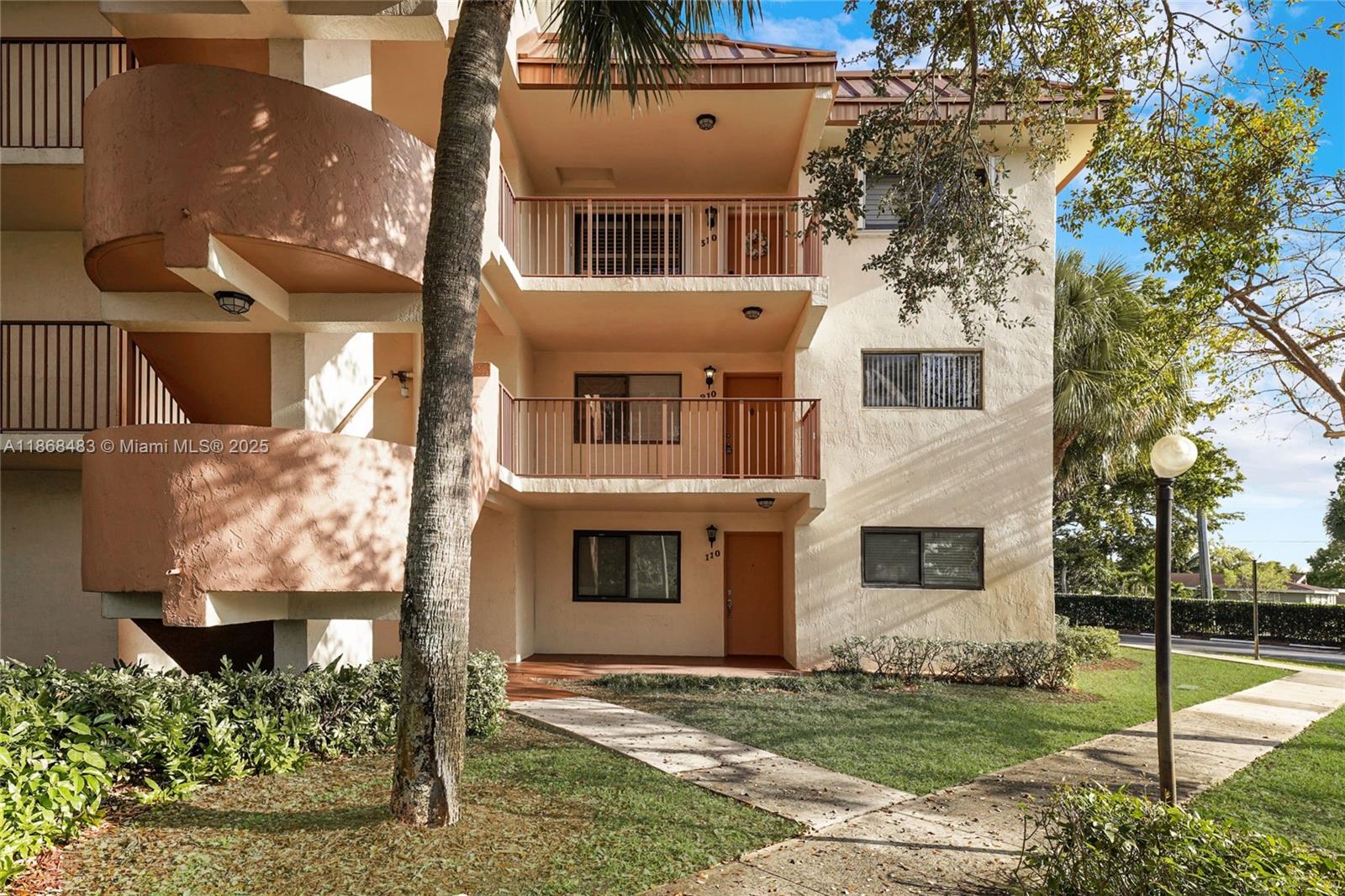 PLANTATION FOREST CONDO - Residential Lease