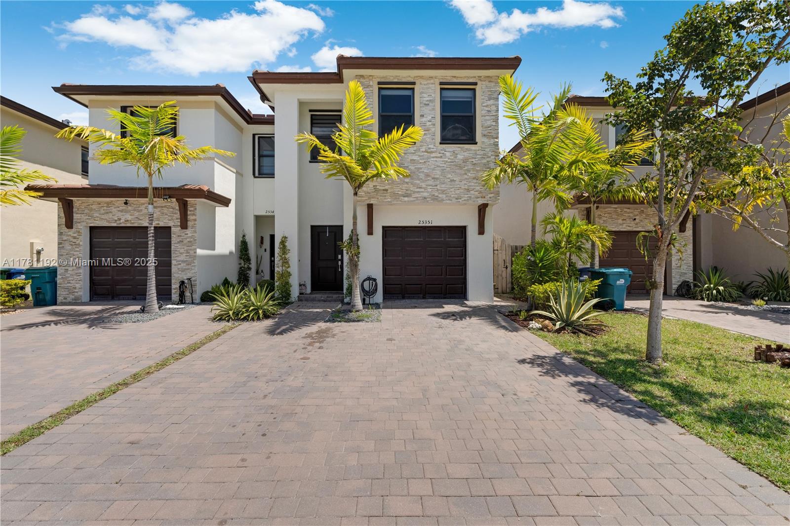 Property for Sale at 25351 Sw 108th Ct, Homestead, Miami-Dade County, Florida - Bedrooms: 5 
Bathrooms: 5  - $499,000