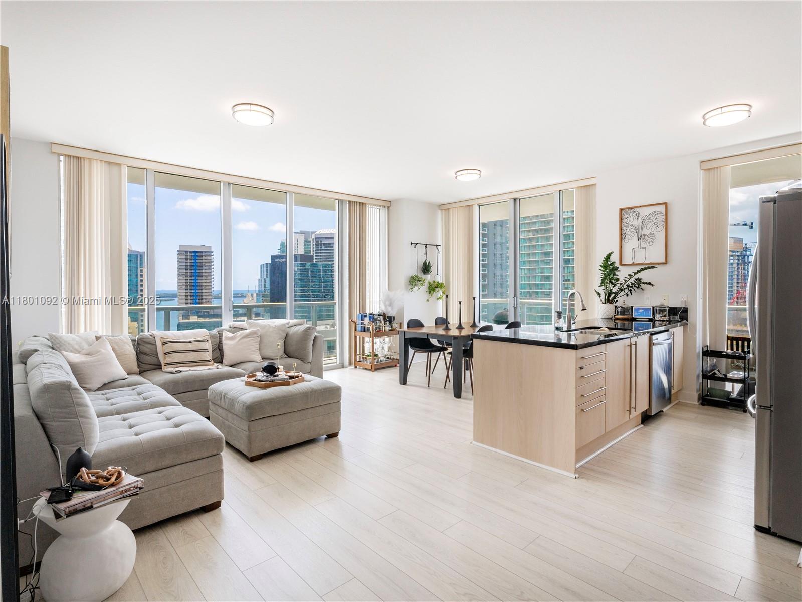 79 SW 12th St 3106-S