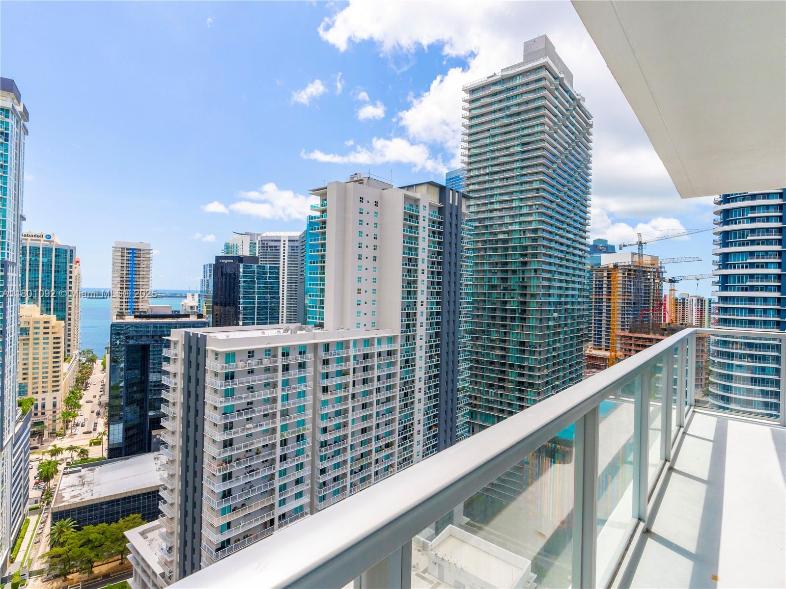 79 SW 12th St 3106-S