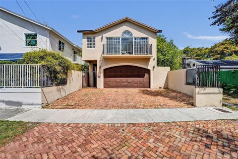 3087 Shipping Ave Miami FL 33133