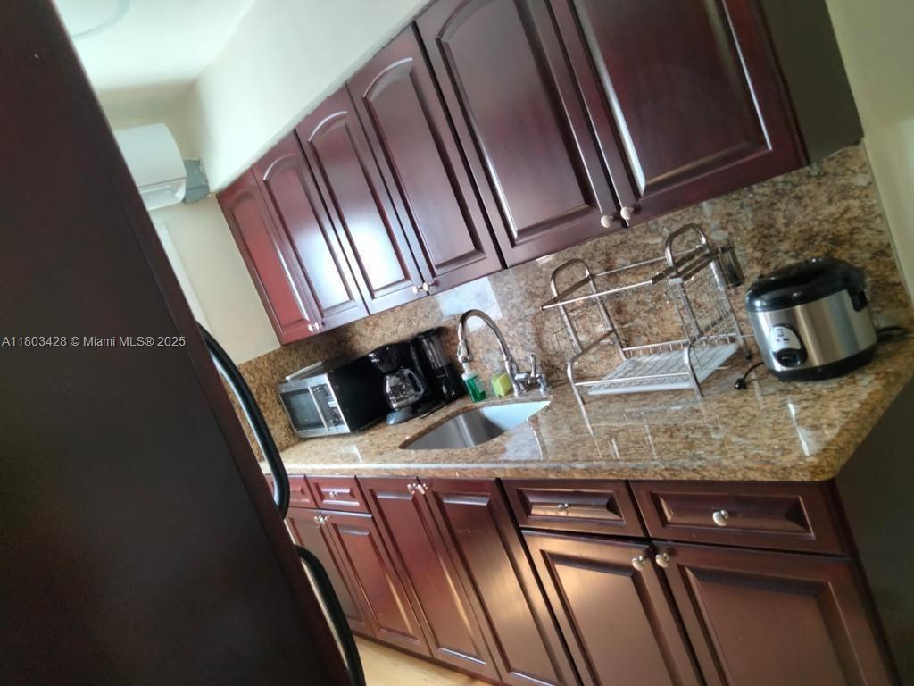 4015 Indian Creek Dr 302, Miami Beach, Miami-Dade County, Florida - 1 Bathrooms - 