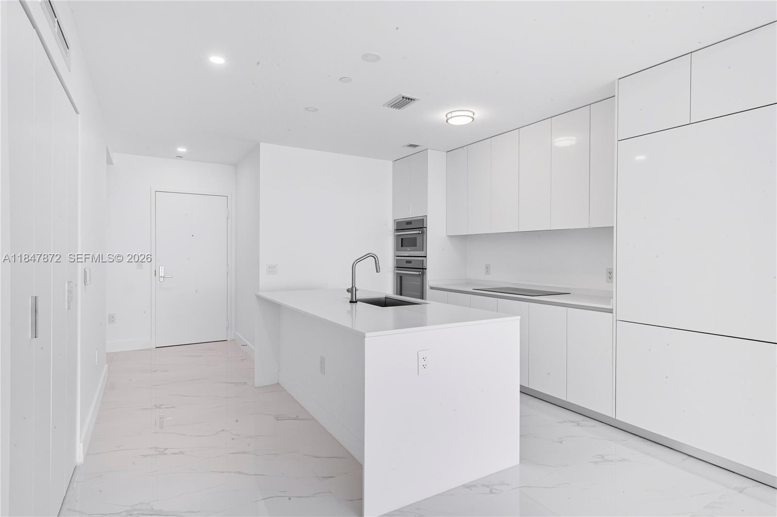 ARIA RESERVE - Residential