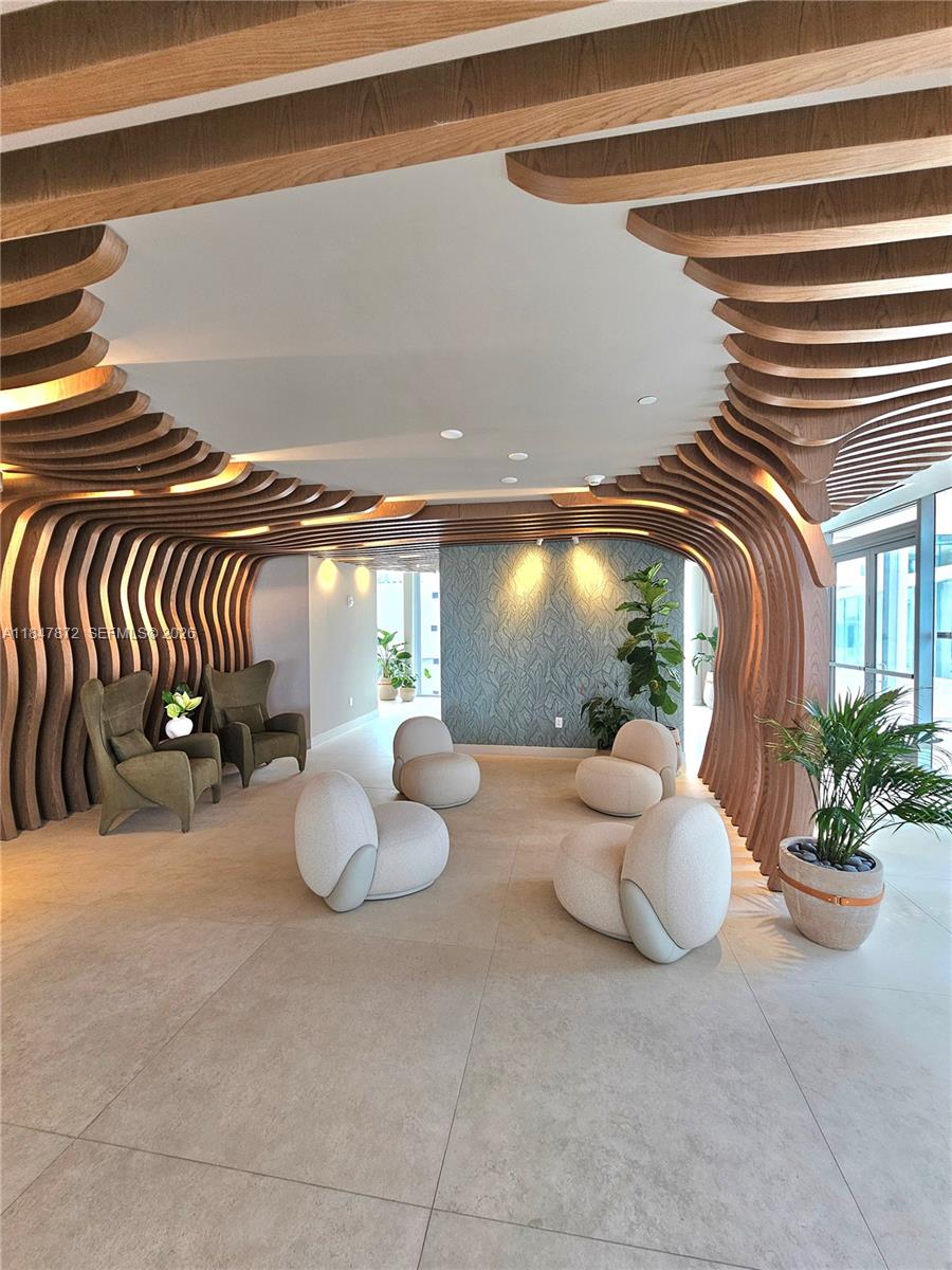 ARIA RESERVE - Residential