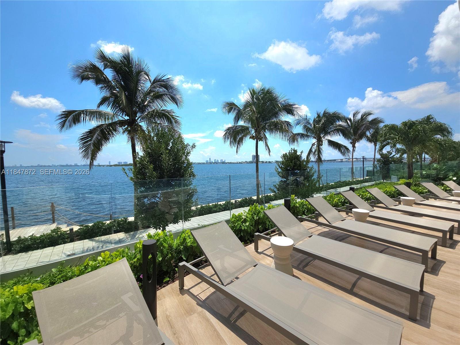 ARIA RESERVE - Residential