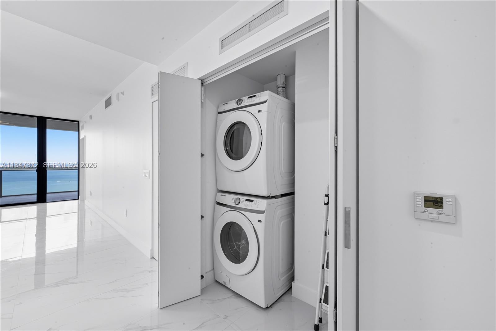 ARIA RESERVE - Residential