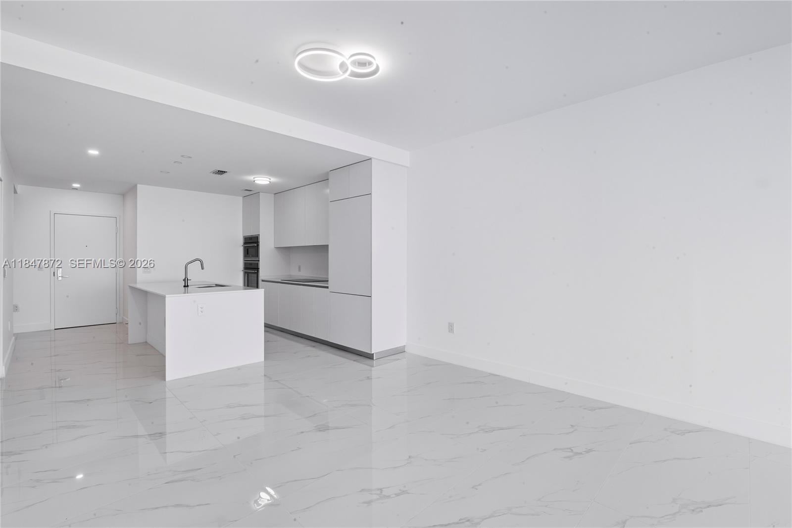 ARIA RESERVE - Residential