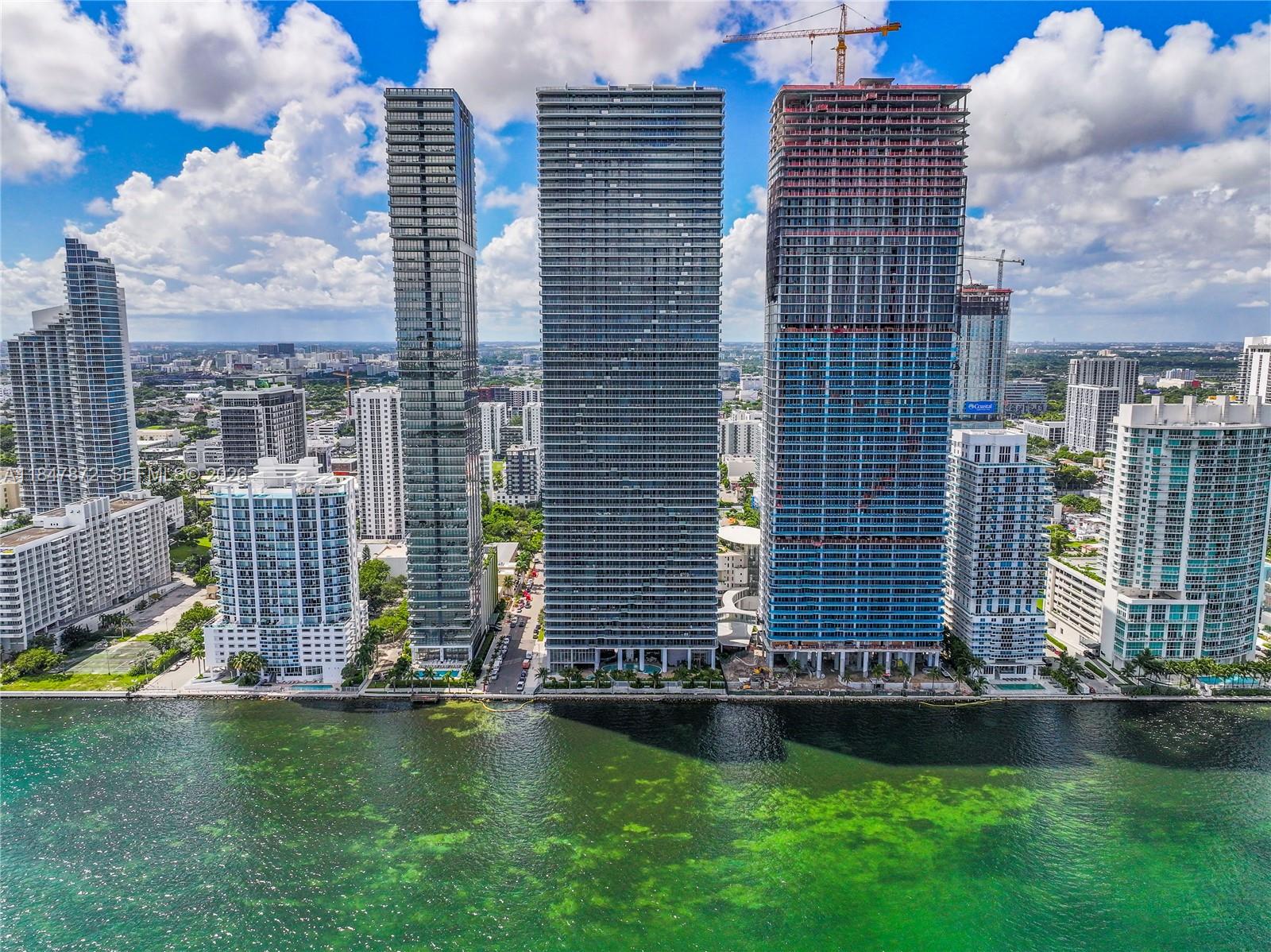 ARIA RESERVE - Residential