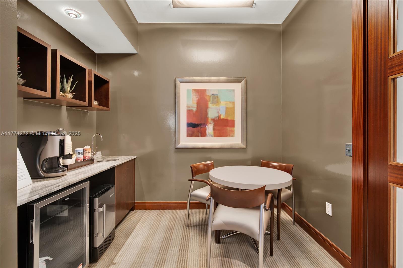 SAPPHIRE FORT LAUDERDALE - Residential