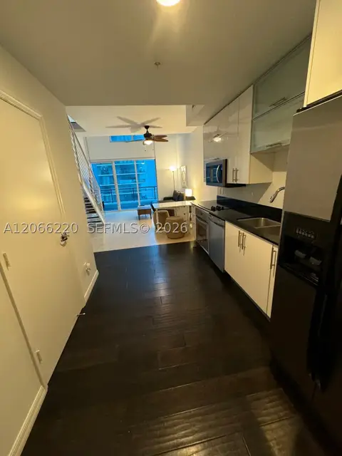 60 Sw 13th St Unit 2202