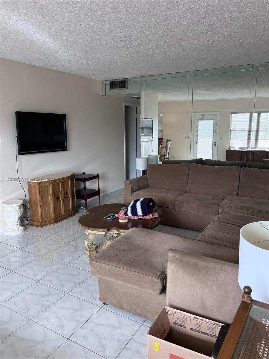 FANSHAW AT CENTURY VILLAG - Residential