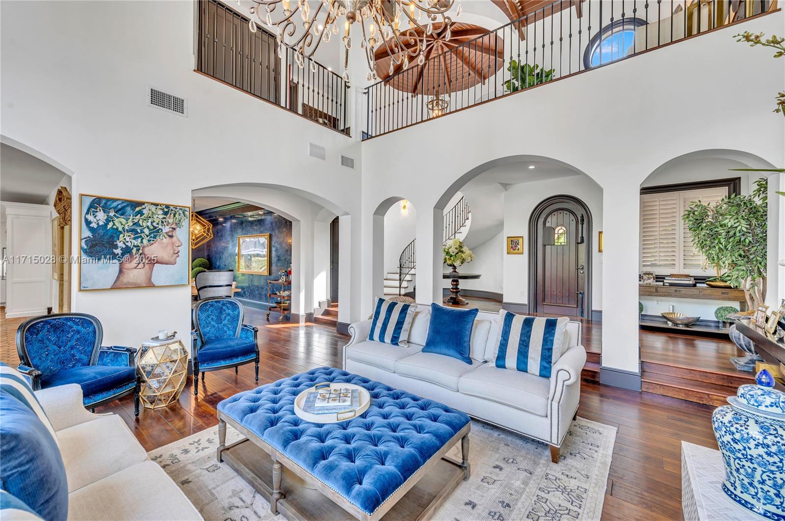 RIO VISTA ISLES - Residential