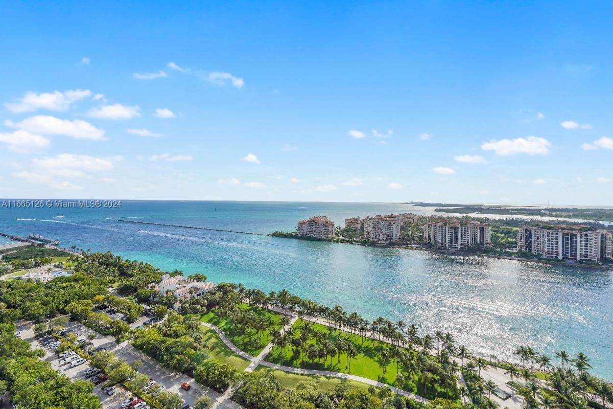 PORTOFINO TOWER CONDO - Residential
