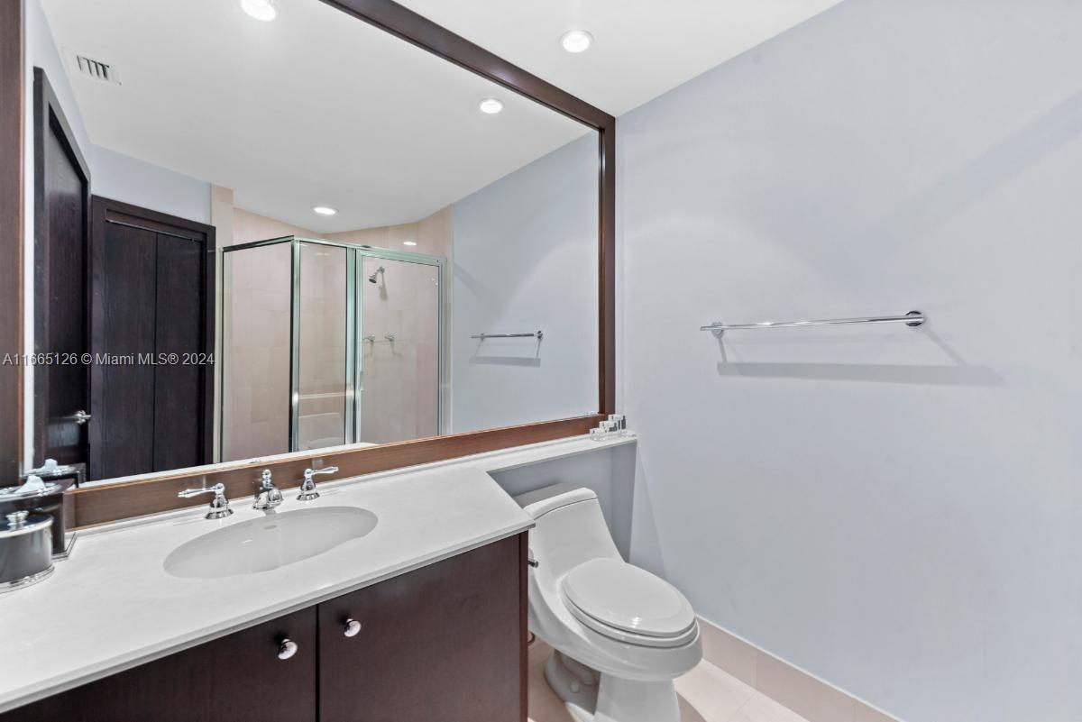 PORTOFINO TOWER CONDO - Residential