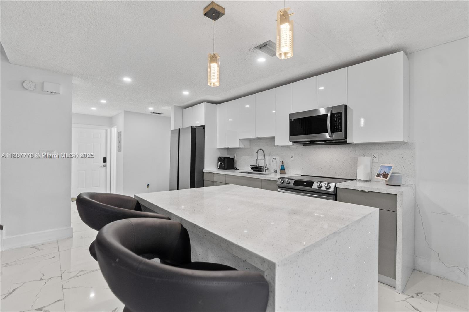 FAIRWAYS OF SUNRISE - Residential